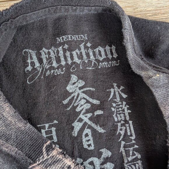 Vintage Y2K Affliction Heroes & Demons Dragon Samurai Shirt By Horiyoshi Sz M - Picture 3 of 6